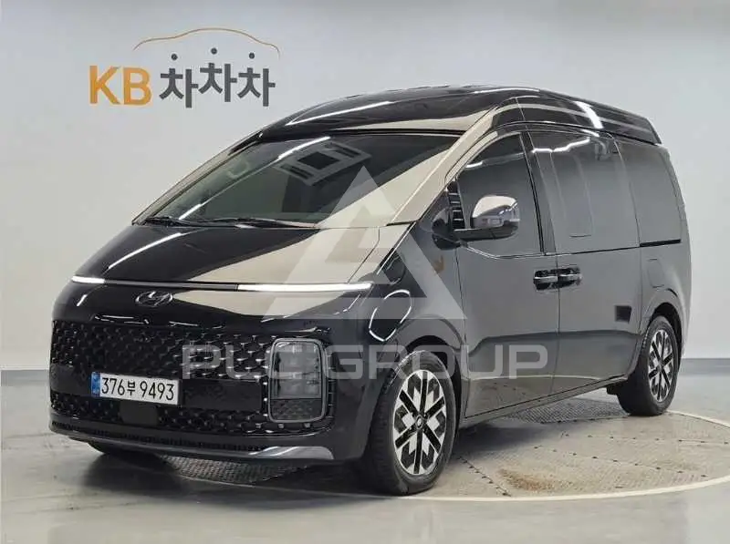 2023 Hyundai Staria
