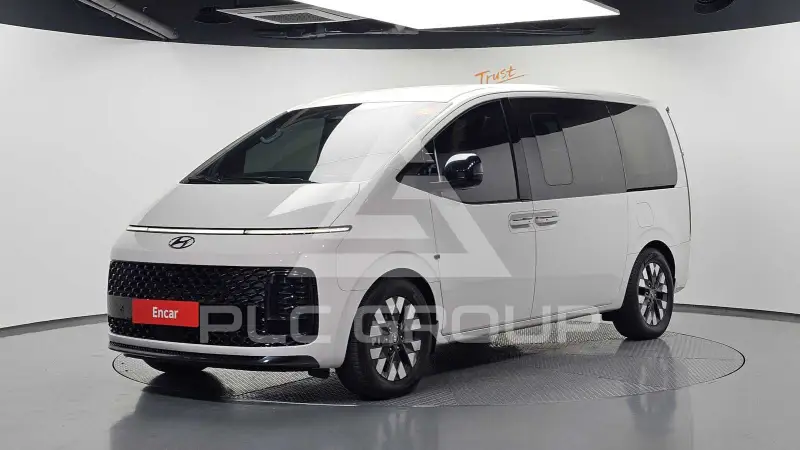 2023 Hyundai Staria