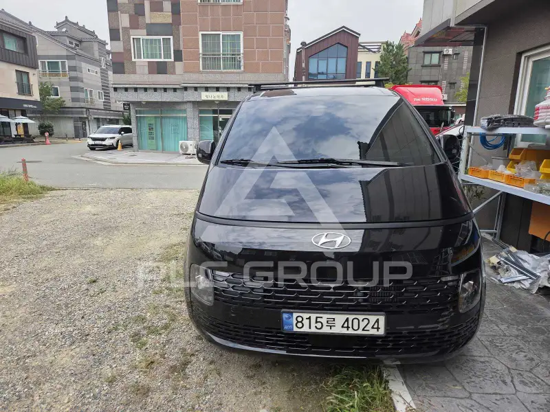 2023 Hyundai Staria