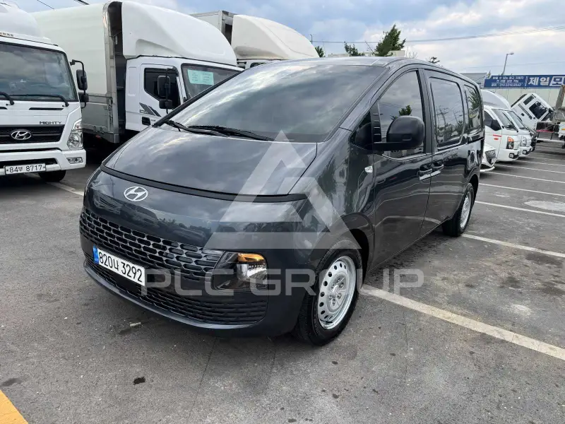 2023 Hyundai Staria