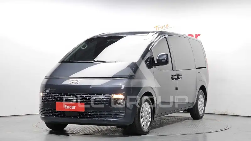 2023 Hyundai Staria