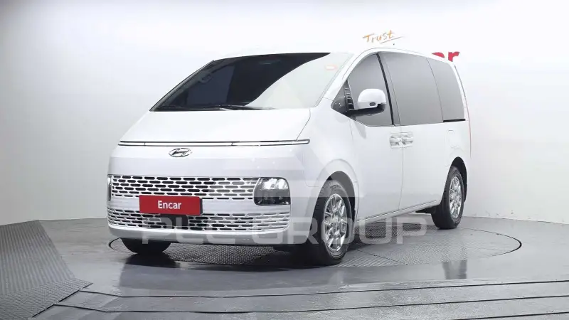 2023 Hyundai Staria