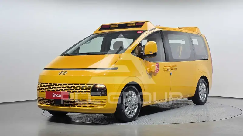2023 Hyundai Staria