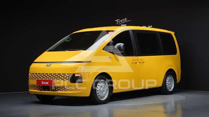 2023 Hyundai Staria