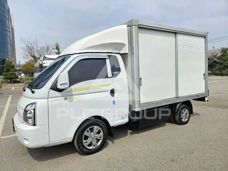 2023 Hyundai 