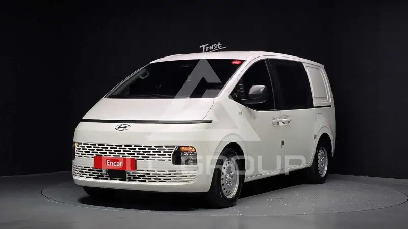 2023 Hyundai Staria