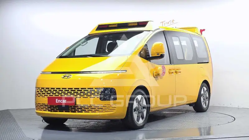 2023 Hyundai Staria