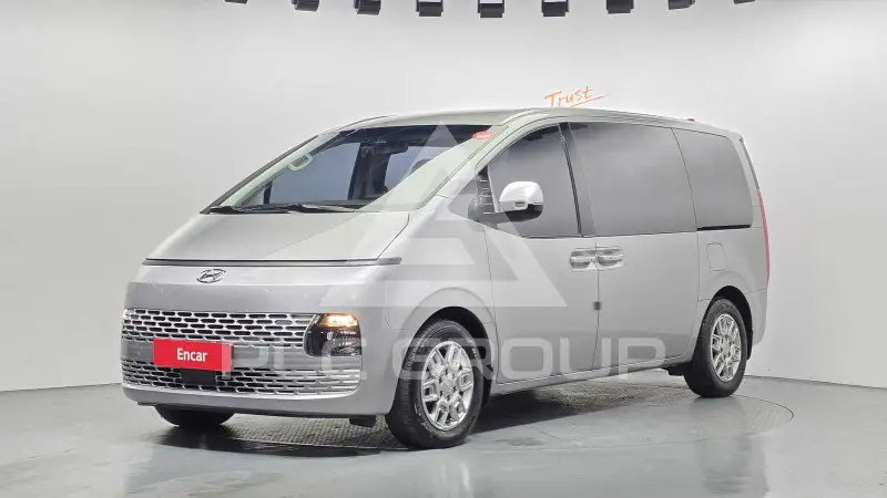 2023 Hyundai Staria