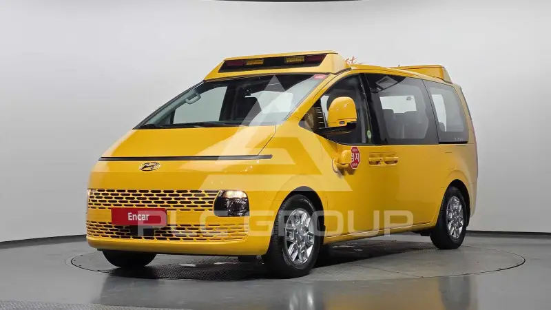 2023 Hyundai Staria