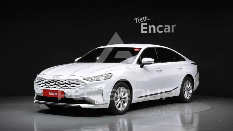 2023 KIA K8