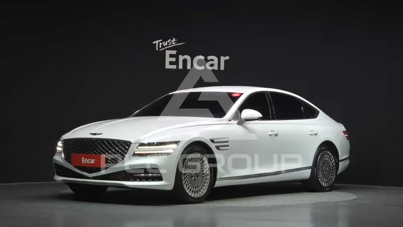 2023 Genesis G80