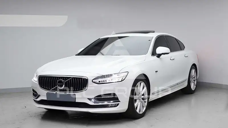 2023 Volvo S60