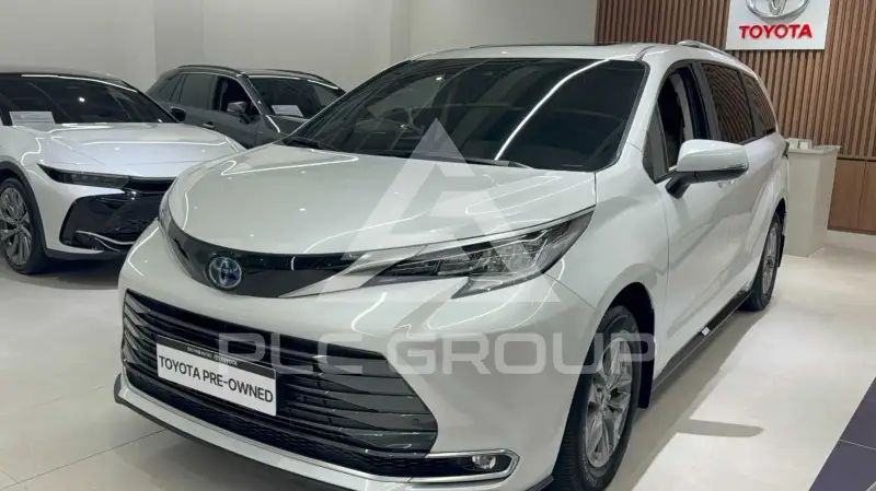 2023 Toyota Sienna
