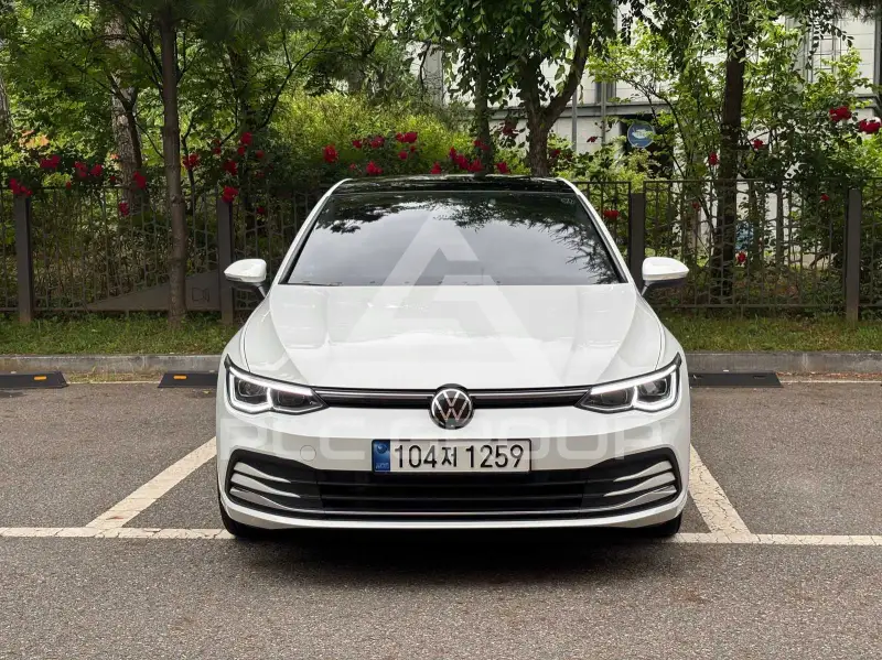 2023 Volkswagen Golf