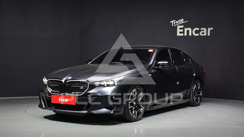 2024 BMW I5 M