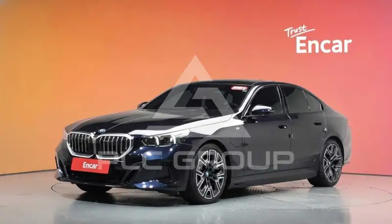 2024 BMW 530M