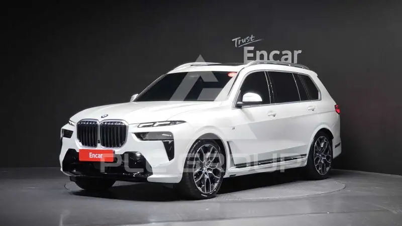 2024 BMW X7M