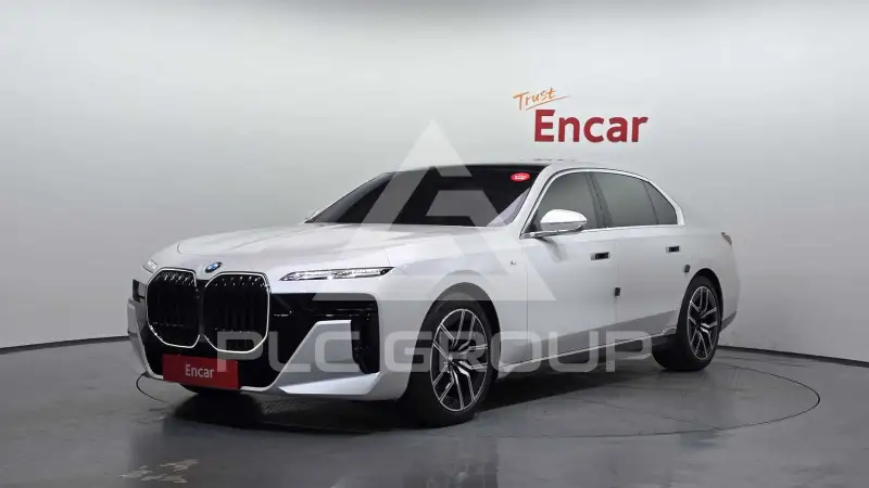 2024 BMW 740M