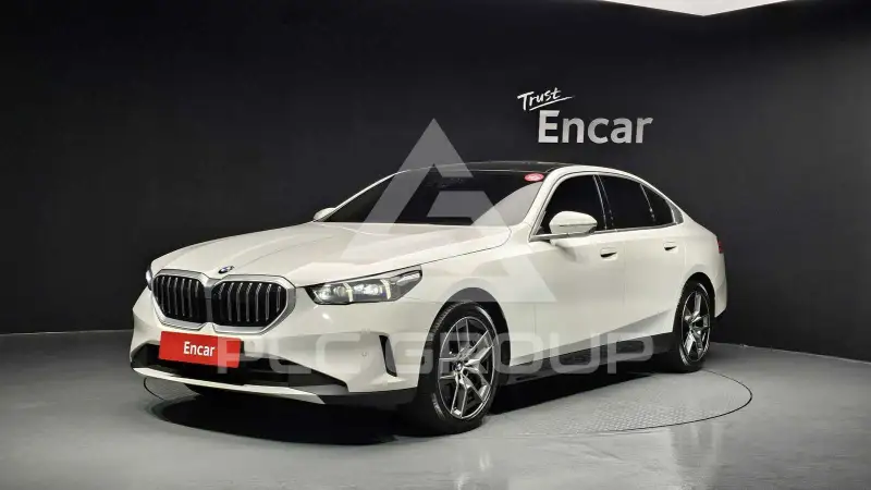 2024 BMW 530