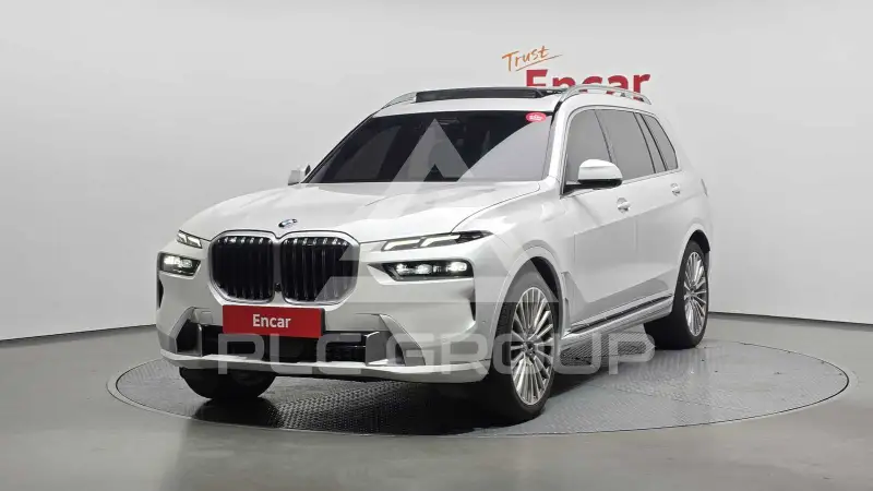 2024 BMW X7
