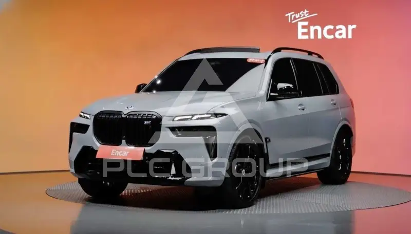 2024 BMW X7M