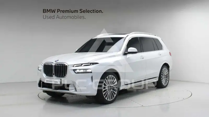 2024 BMW X7