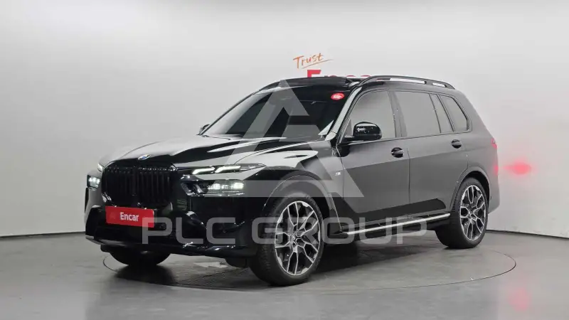2024 BMW X7M