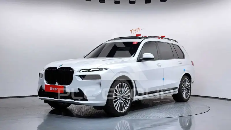 2024 BMW X7