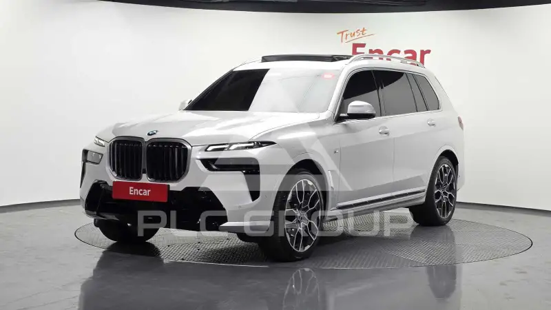 2024 BMW X7M