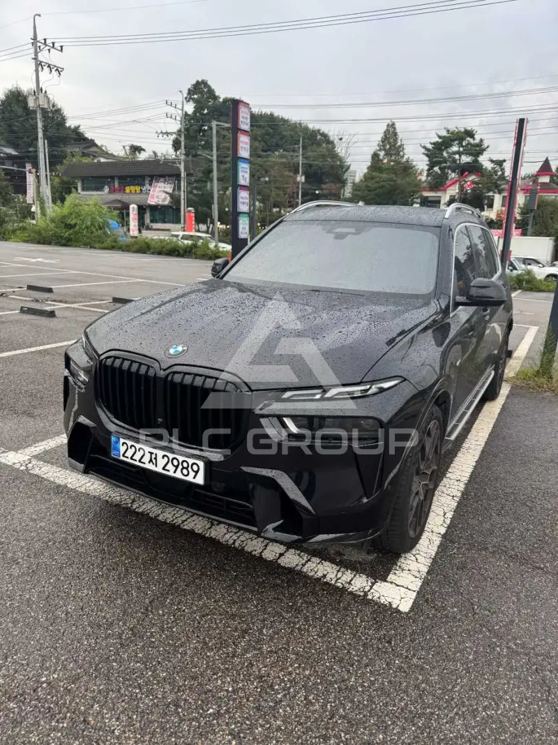 2024 BMW X7M