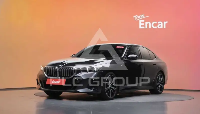 2024 BMW 530M