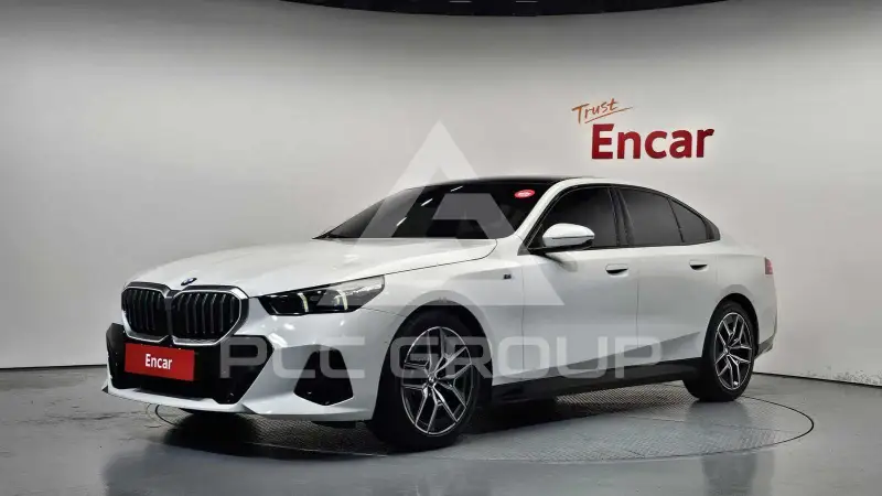 2024 BMW 520M