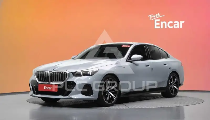 2024 BMW 530M
