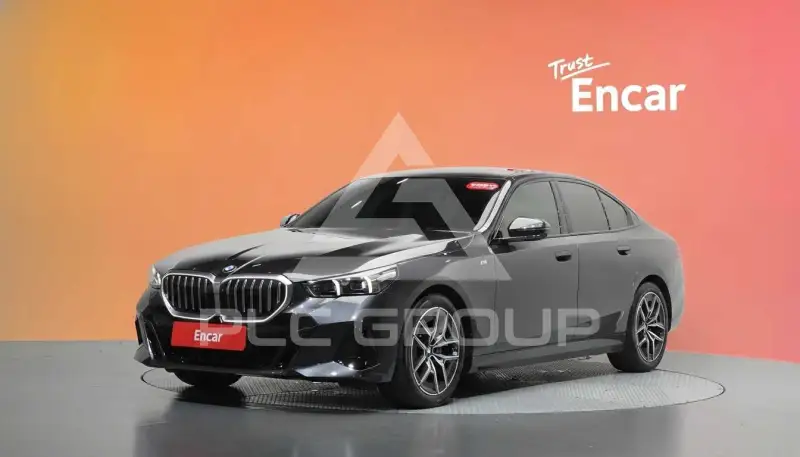 2024 BMW 520M