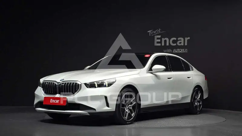 2024 BMW 530