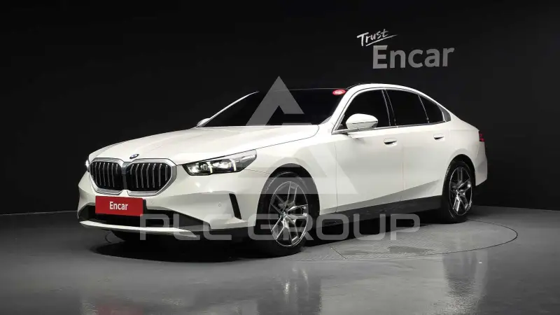 2024 BMW 530