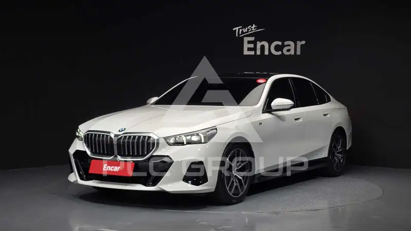 2024 BMW 520M