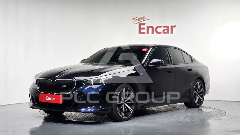 2024 BMW 530M