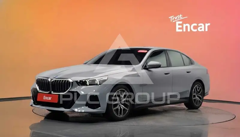2024 BMW 520M