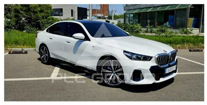 2024 BMW 530M