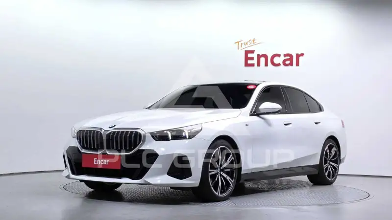 2024 BMW 535