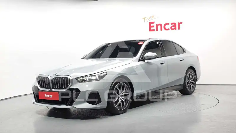 2024 BMW 520M