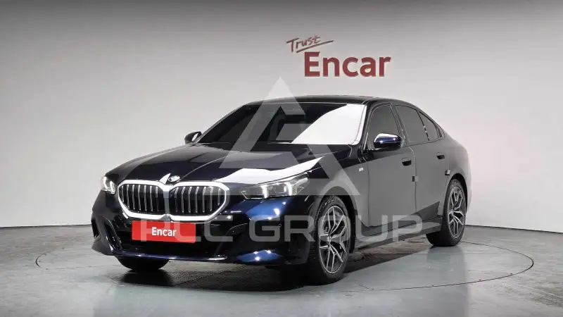 2024 BMW 520M