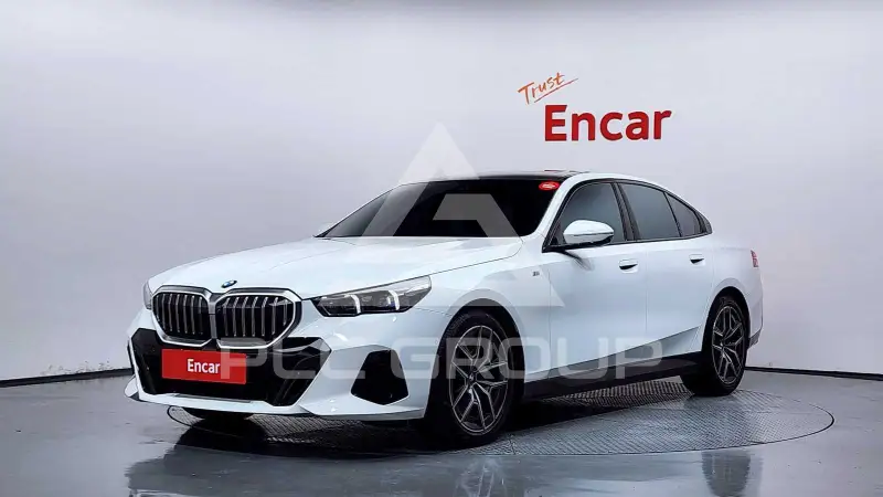 2024 BMW 535