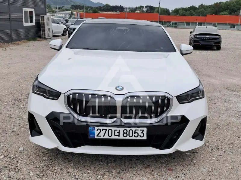 2024 BMW 530M