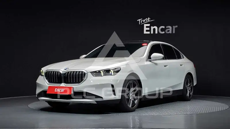 2024 BMW 535