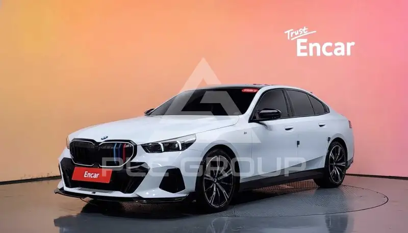 2024 BMW 530M