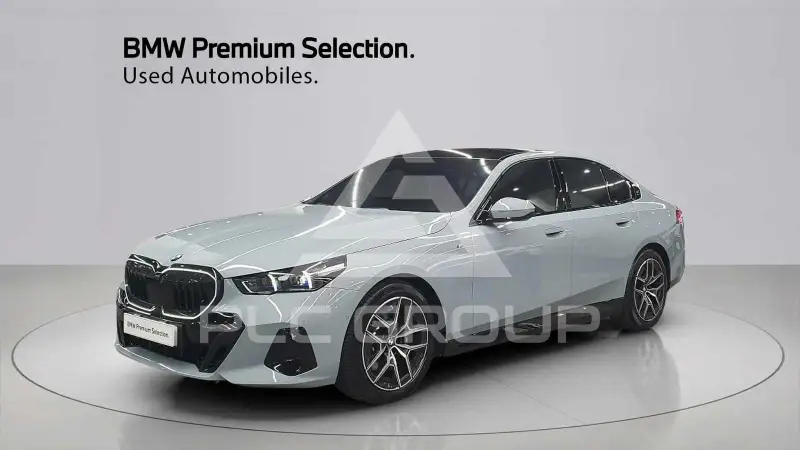 2024 BMW 520M
