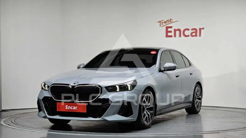 2024 BMW 520