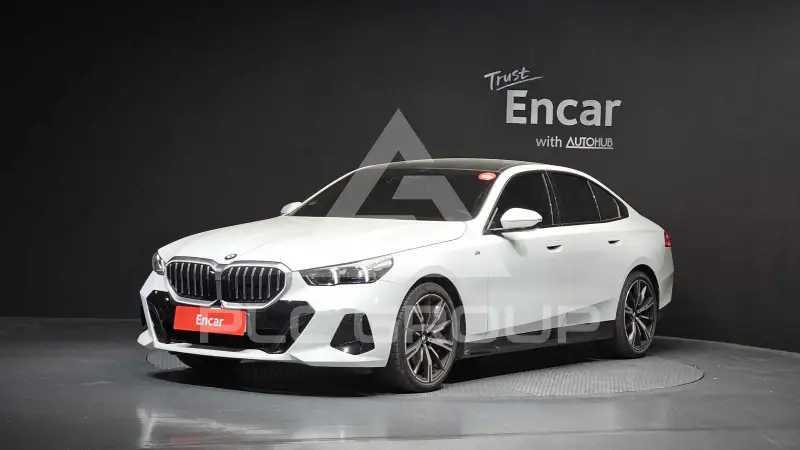 2024 BMW 530M